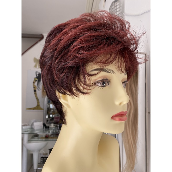 Parrucca sintetica per signora taglio corto colore rosso