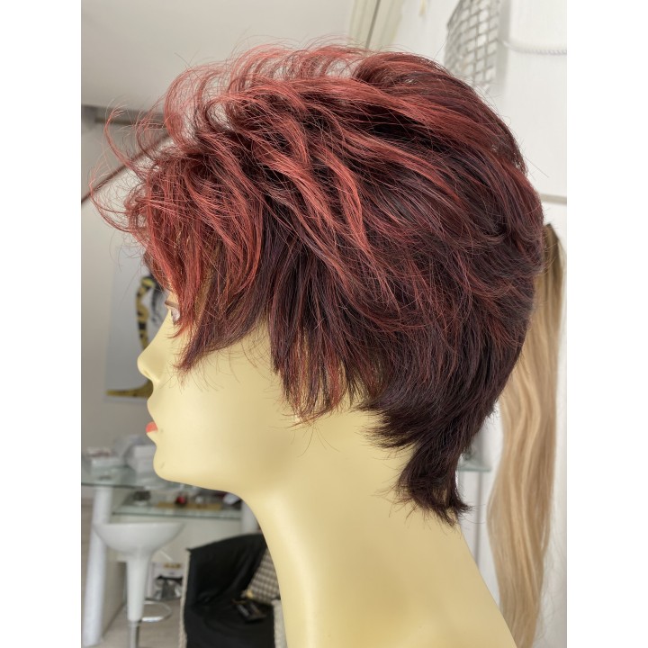 Parrucca sintetica per signora taglio corto colore rosso