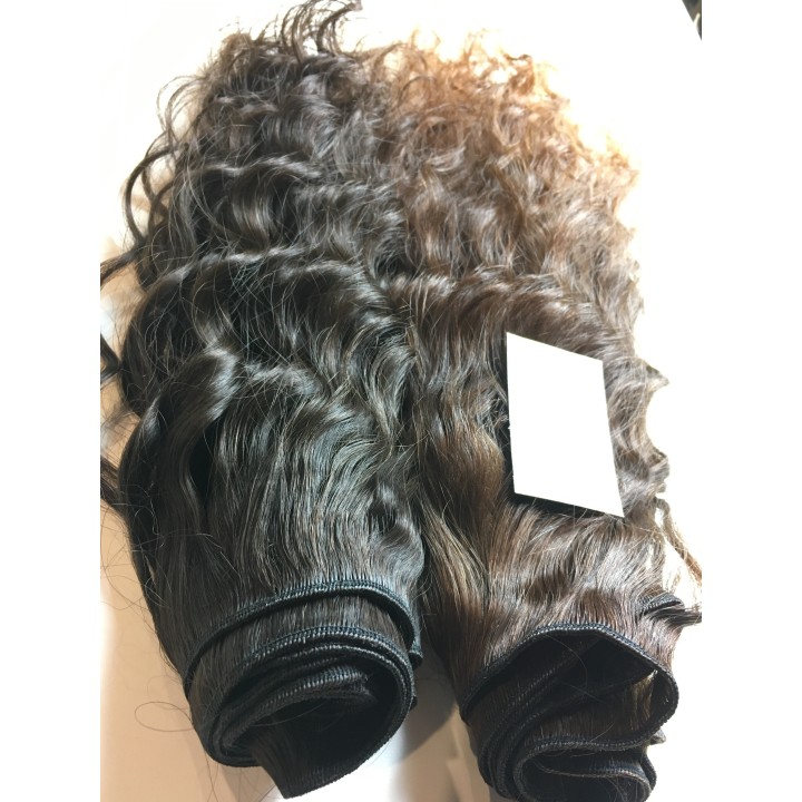Tessitura Capelli Mossi Remy – Matassa Cucita di Qualità Superiore