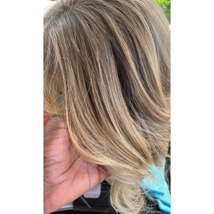 Parrucca capelli veri Remy Europei Colore biondo freddo su misura