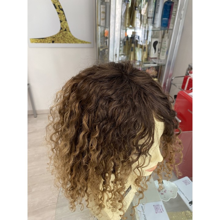 Parrucca su misura capelli veri Remy vergini brasiliani Capelli ricci