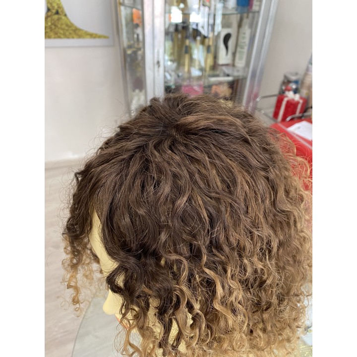 Parrucca su misura capelli veri Remy vergini brasiliani Capelli ricci