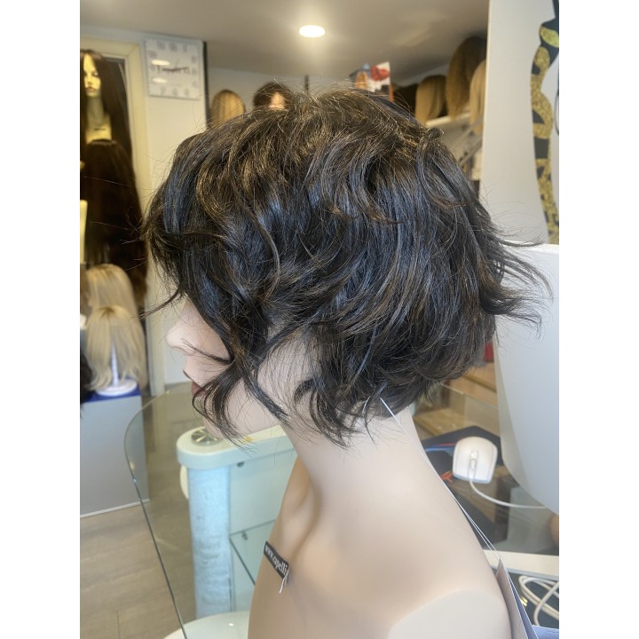 Parrucca full lace corta colore scuro Capelli misti