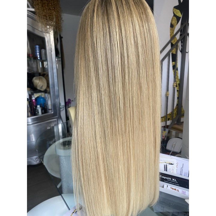 Camilla – Parrucca bionda in capelli veri con frangia effetto balayage