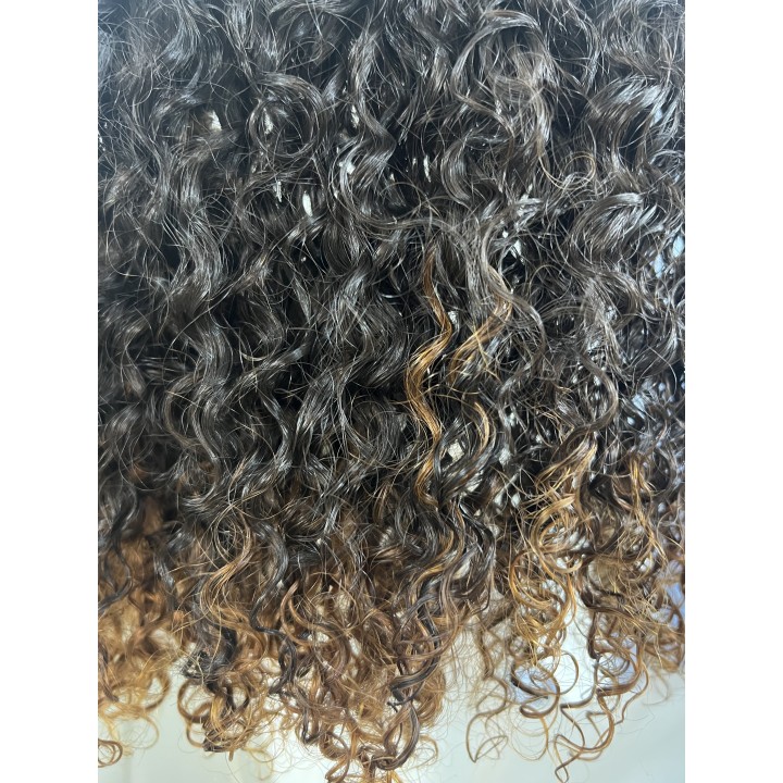 Capelli veri remy Ricci Colore castano con punte chiare Brasiliani