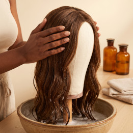 Lavaggio e Igienizzazione Parrucca | Capelli XL