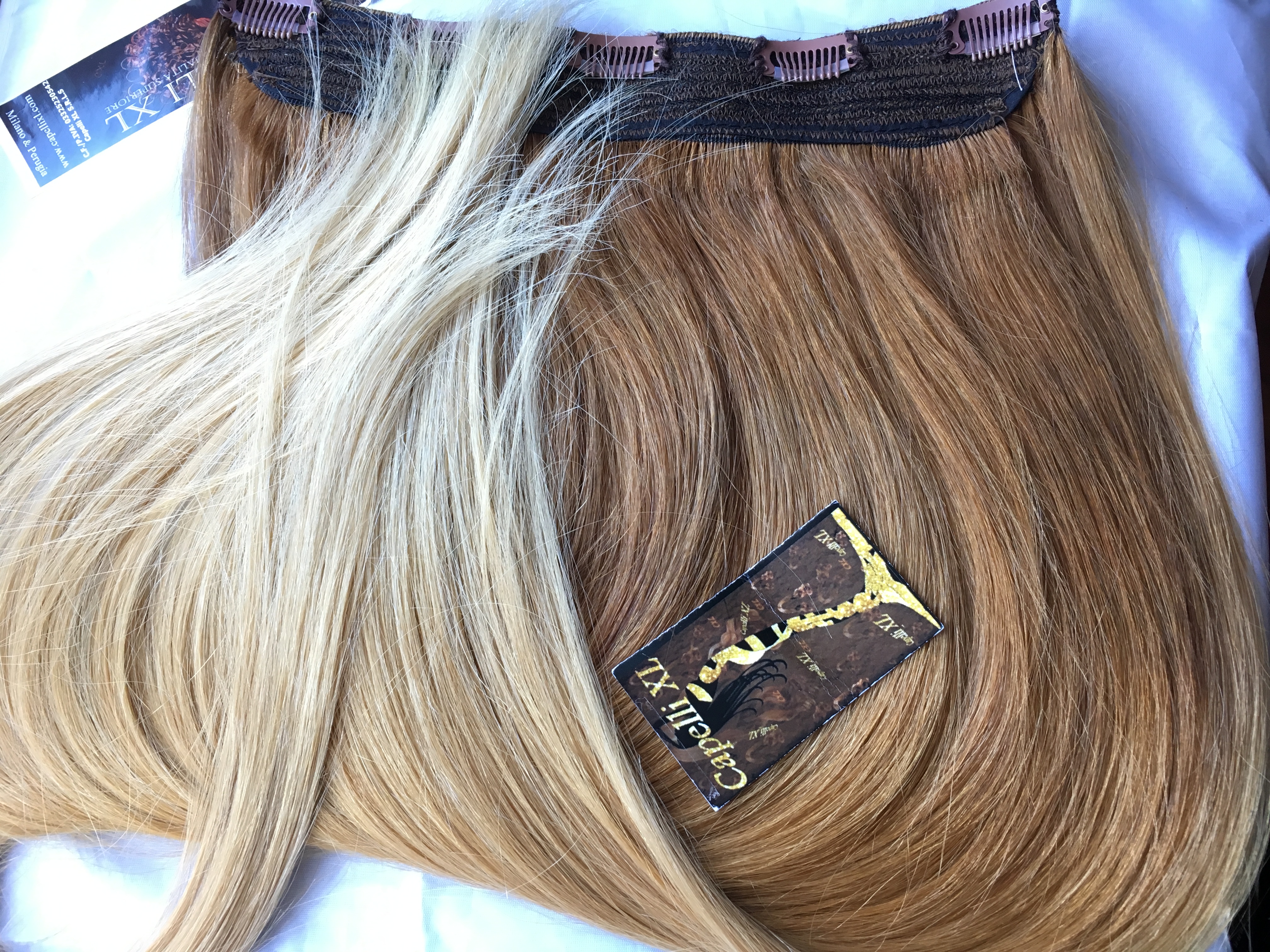 Fascia unica con clip capelli veri colore sfumato Balayage base scura e punte biondo dorato